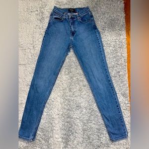 Akira Mom Jeans